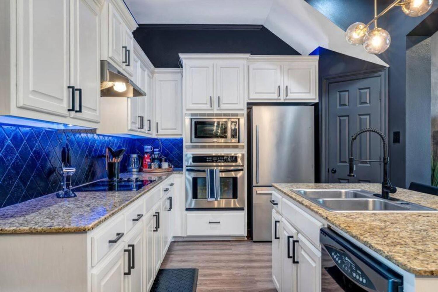 Stylish & Romantic Home, Long-Term Friendly, King Baton Rouge Exterior photo